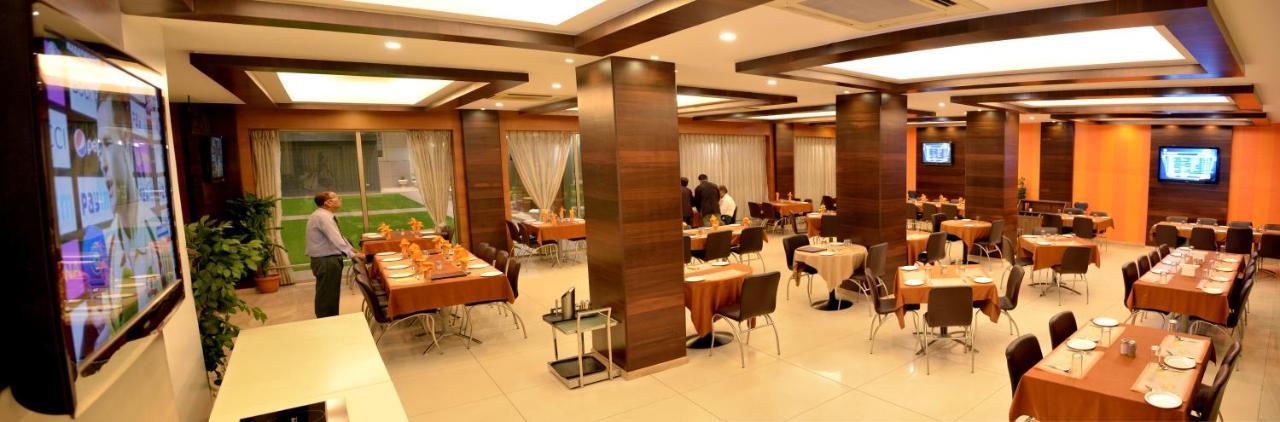 Hotel Prince Residency Bhuj Εξωτερικό φωτογραφία